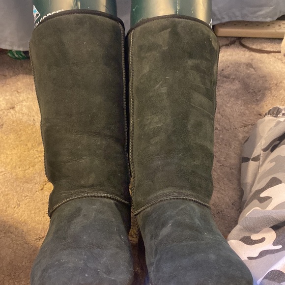 Authentic black tall Uggs - Picture 3 of 3
